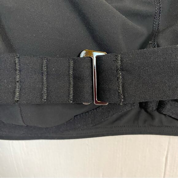 Athleta Square Neck Bra Cup Black Bikini Top Size 40D/DD - Picture 8 of 10